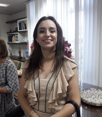 CLÁUDIA DO ESPÍRITO SANTO